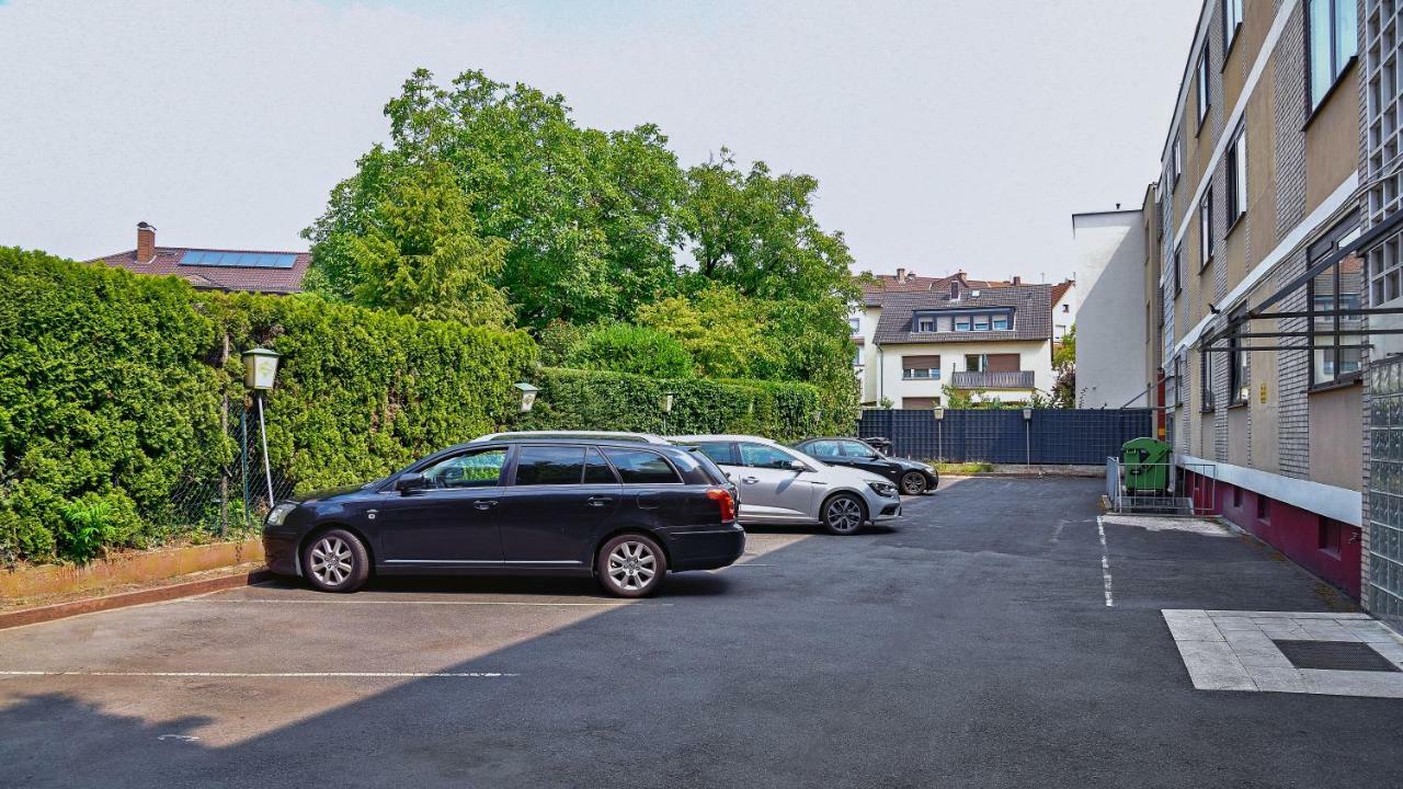 โรงแรมไมน์โบเกน Offenbach am Main ภายนอก รูปภาพ